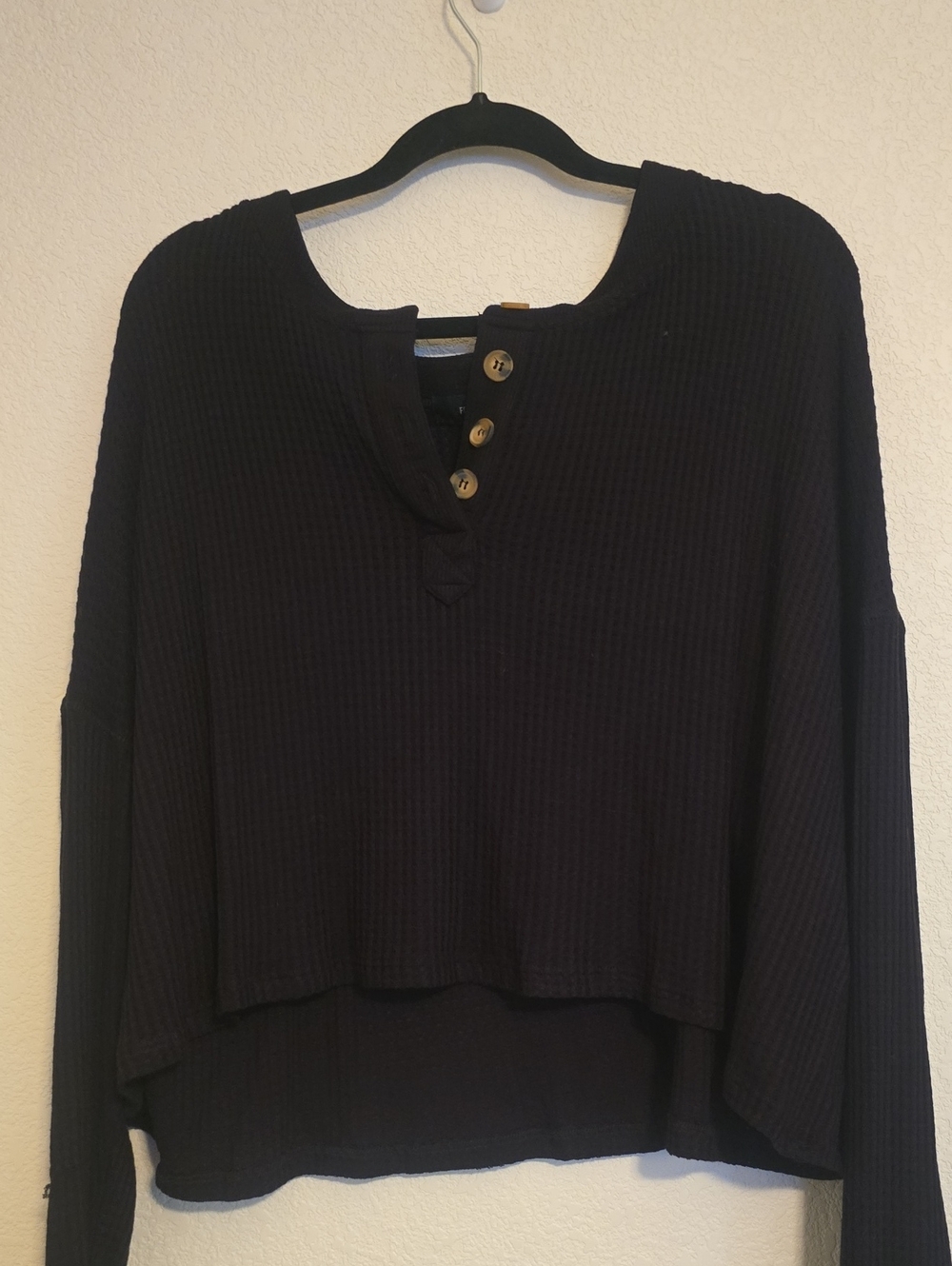 Cropped Waffle-Knit Henley Long-Sleeve Top - Black 3x